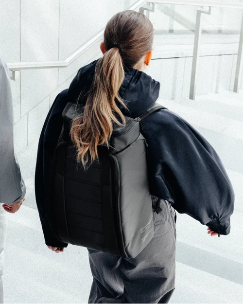 DB BOARD BAGS HUGGER 25L BLACK OUT (EX) 4 DB BOARD BAGS HUGGER 25L BLACK OUT (EX) - Image 2