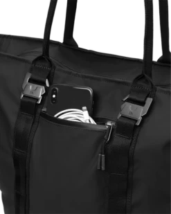 DB BOARD BAGS ESSENTIAL TOTE 25L BLACK OUT (EX) -Wave Rider Shop TheAEra25LTote 1 ea67c91d 22a1 4154 8e37 4b9431db02da 66341.1695414080