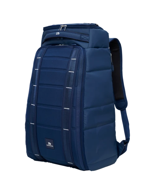 DB BOARD BAGS HUGGER BACKPACK 25L DEEP SEA BLUE (EX) 3 DB BOARD BAGS HUGGER BACKPACK 25L DEEP SEA BLUE (EX)