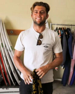 LEUS CONNER COFFIN (EX) -Wave Rider Shop leus beachtowel conner coffin lifestyle5 20291.1700415112