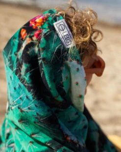 LEUS DESERT BLOOM BEACH ECO TOWEL -Wave Rider Shop leus beachtowel desert bloom4 98893.1673632296