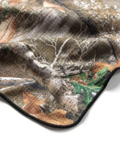 LEUS REALTREE GOLF ECO TOWEL -Wave Rider Shop leus caddytowel realtree2 84368.1673632310