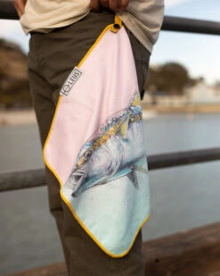 LEUS AMADEO BACHAR YELLOWTAIL FISHING ECO TOWEL -Wave Rider Shop leus fishingtowel abachar yellowtail3 85456.1673632286