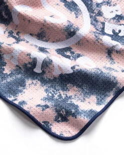 LEUS POSITIVE VIBES TOWEL -Wave Rider Shop leus fishingtowel positive vibes detail 65182.1673632361