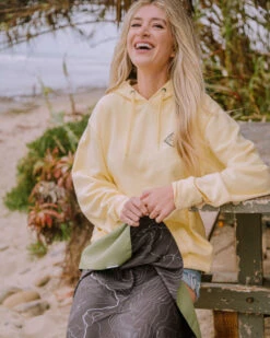 LEUS YOSEMITE OUTDOOR ECO TOWEL (EX) -Wave Rider Shop leus outdoortowel yosemite4 46244.1691177172